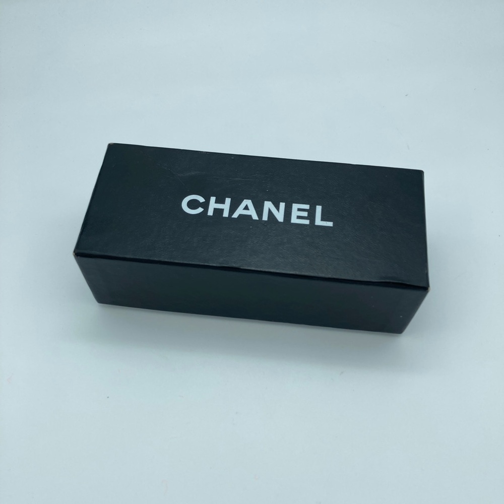 CHANEL BLACK SUNGLASSES BOX